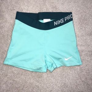 Nike spandex